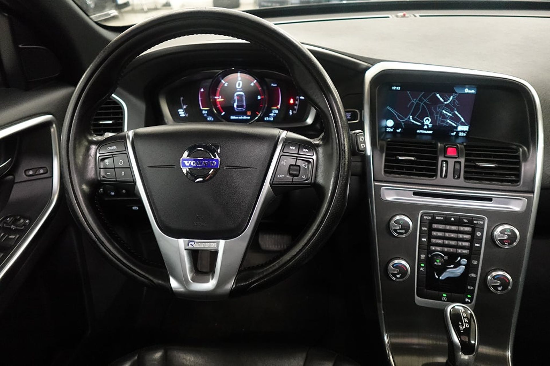 Volvo XC60 D4 Aut Summum Pro 2016, photo 7/10