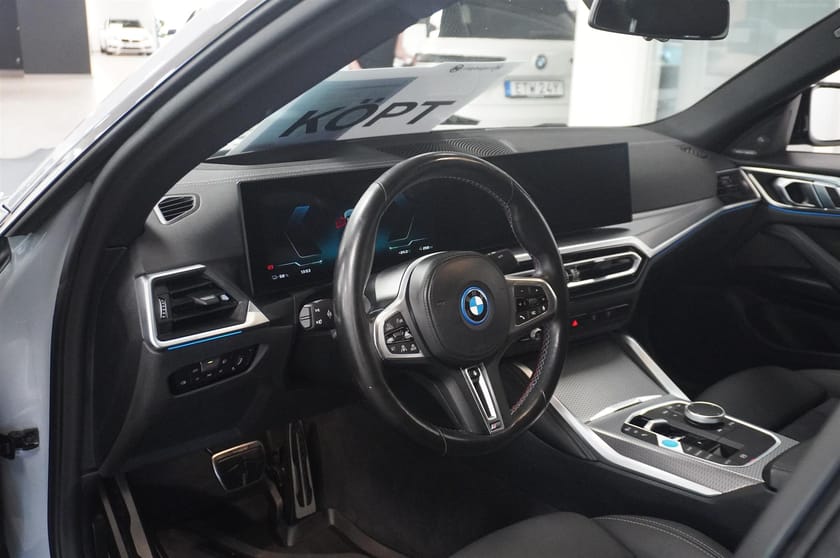 Bild 4 av BMW i4 M50 xDrive Gran Coupé M-Sport Pro Fully Charged DAP Taklucka hk Elstolar