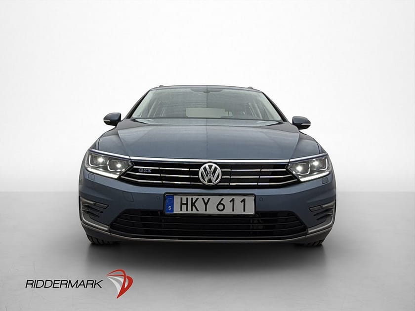 Bild 2 av Volkswagen Passat Variant GTE SC 1.4 TSI 218hk B-Kamera Drag Carplay