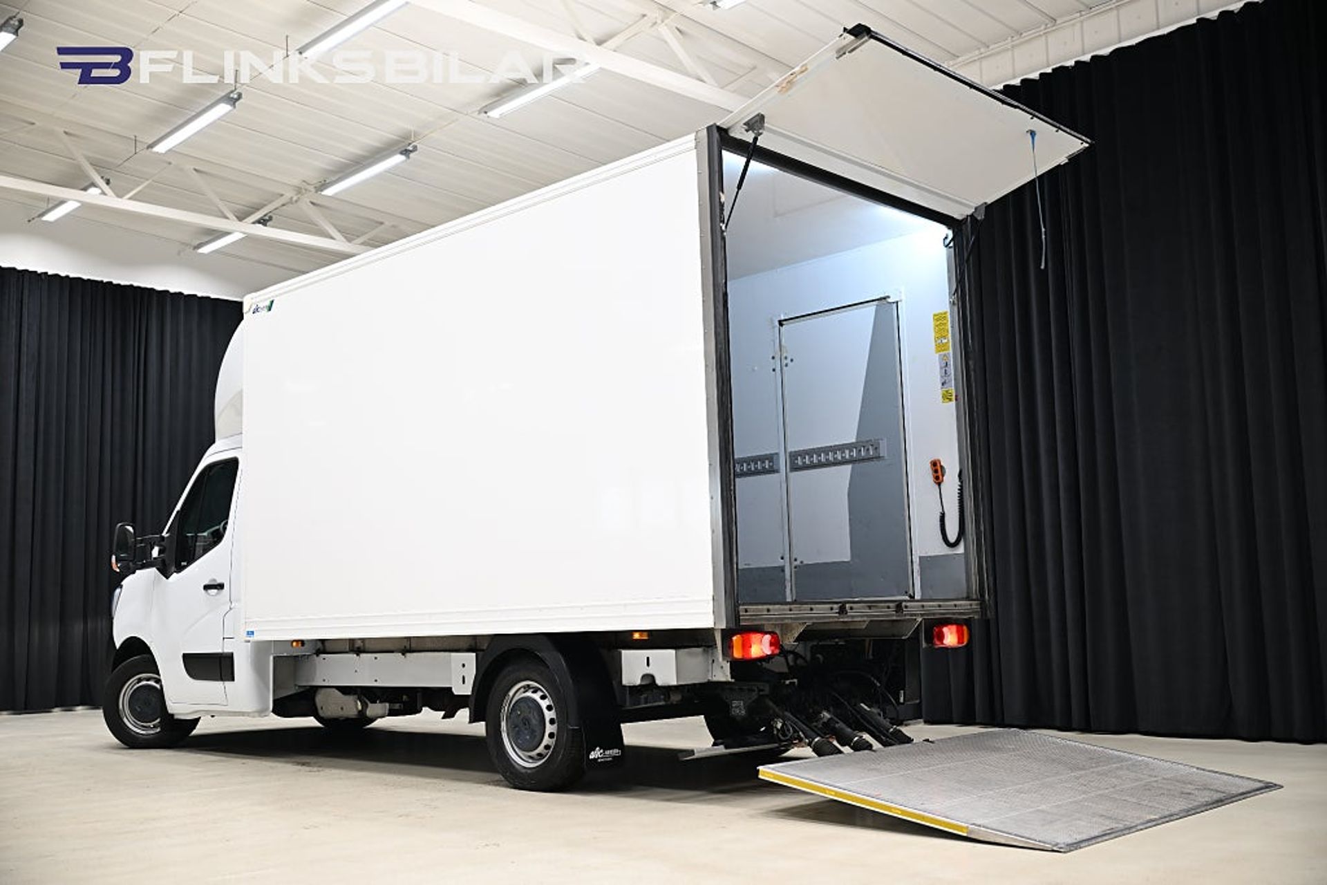 Renault Master 2.3 dCi 145HK Volymskåp 2023, bild 6/10