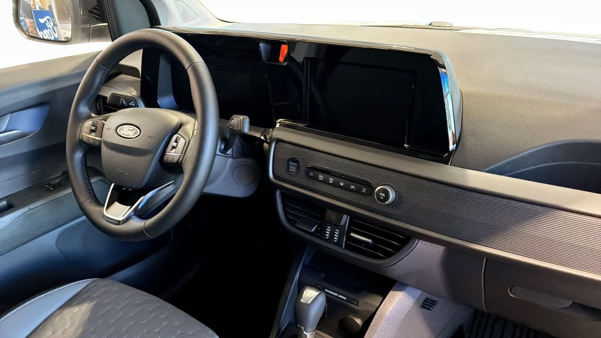 Ford Transit Connect L2 2.0 EcoBlue Powershift 7, 7-trins, 122ps, 2026