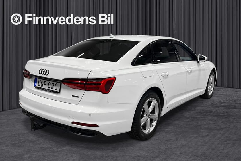 Bild 3 av Audi A6 Sedan 45 TFSI quattro *V-hjul/Värmare/Nav/Drag*