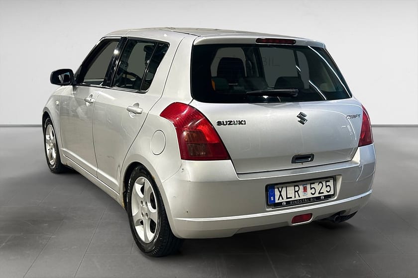 Bild 5 av Suzuki Swift 5-dörrar 1.3 DOHC VVT 92HK 1ÄGARE M&K AC 0,49L/MIL 1174KR/ÅR