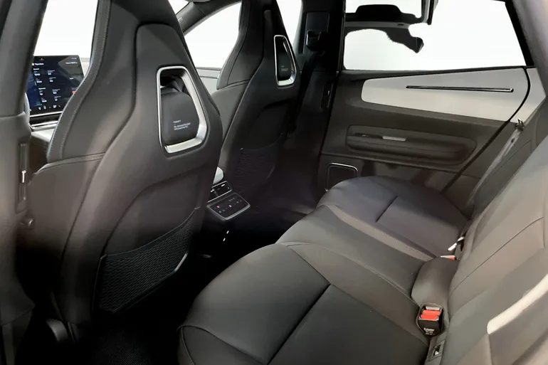Polestar 4 Long Range Dual Motor
