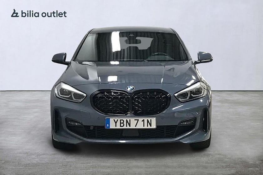 Bild 3 av BMW 118d Steptronic M Sport 150hk Rattvärm HiFi P-sensor