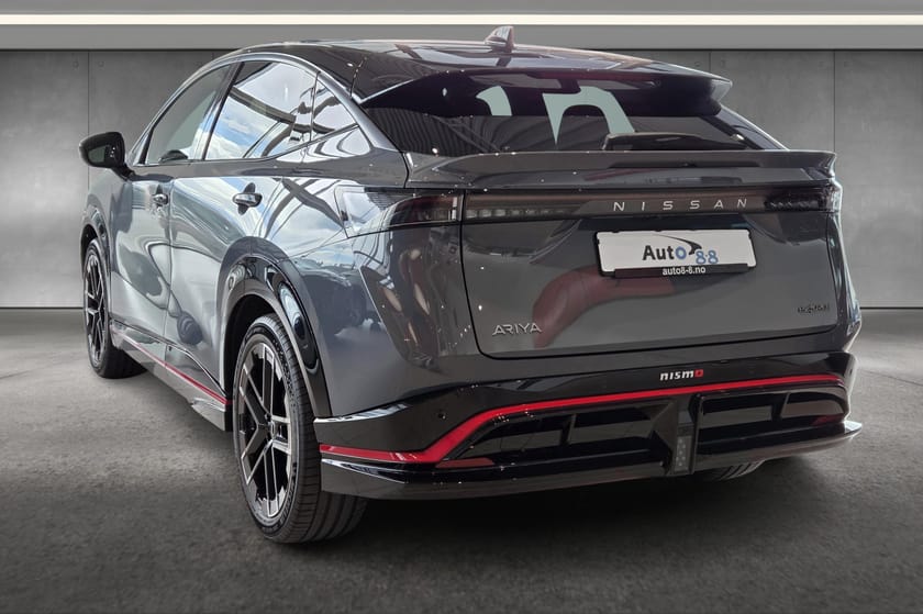 Bilde 4 av Nissan Ariya Nismo e-4ORCE Sports SUV 4x4 Styling App Kamera ++