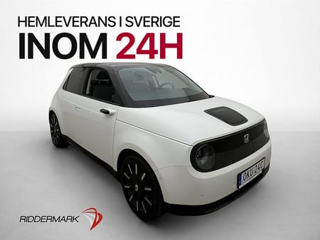 Honda E 35.5 kWh 154hk Glastak 360° kamera Rattvärme Navi