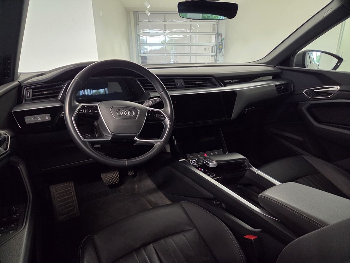 Audi Audi Q8 55 e-tron quattro — bild 8