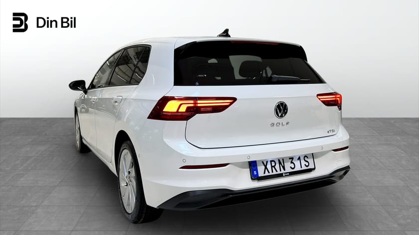 Bild 3 av Volkswagen Golf Life eTSI150 DSG Edition P-värmare Backkamera Keyl