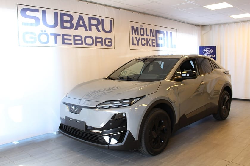 Bild 1 av Subaru Uncharted Standard Range Adventure 58kWh 2WD **Introduktionskampanj!**