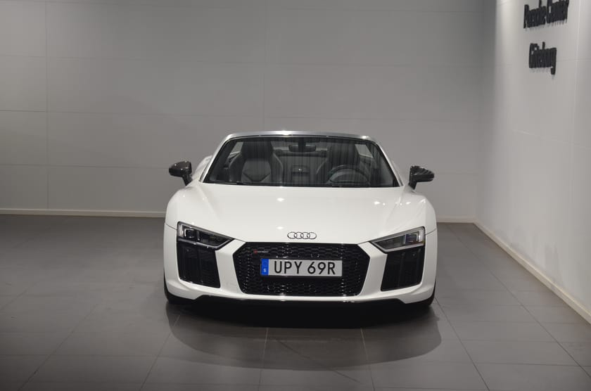 Bild 3 av Audi R8 Spyder 5.2 V10 FSI Quattro S-Tronic / Låga mil / Carbon / B&O