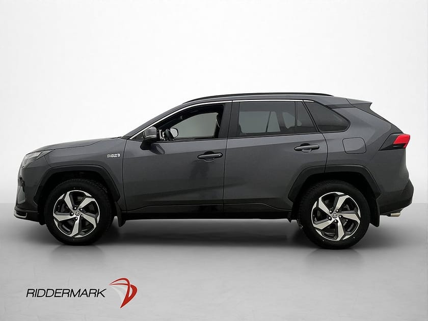 Bild 4 av Toyota RAV4 Plug-in Hybrid AWD X-Edt Cockpit M-Värm Kamera