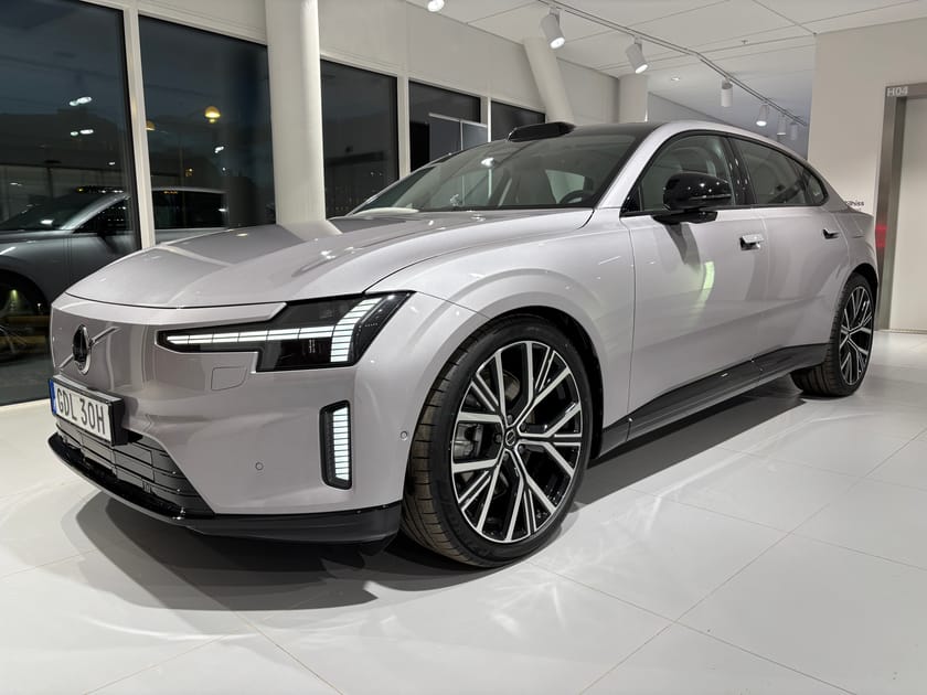 Bild 1 av Volvo ES90 Single Motor Extended Range Ultra