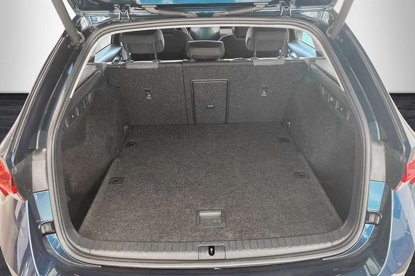 Bild 5 av Škoda Octavia Kombi COMBI STYLE 1,5 TSI Drag, värmare, keyless