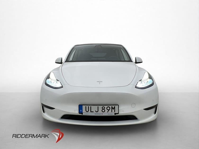 Bild 3 av Tesla Model Y Long Range AWD MOMS Autopilot Förklimat