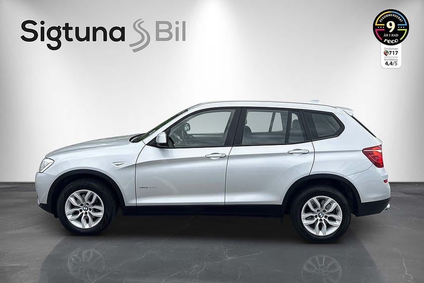 Bild 2 av BMW X3 xDrive20d 2-ÄGARE HALVSKINN RATTVÄRME PDC 190hk