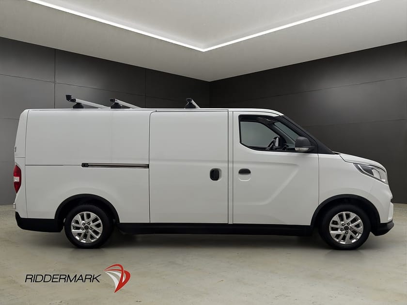 Bild 2 av Maxus e-Deliver 3 LWB 52.5 kWh Drag B-Kam V-Inr CARPLAY Moms