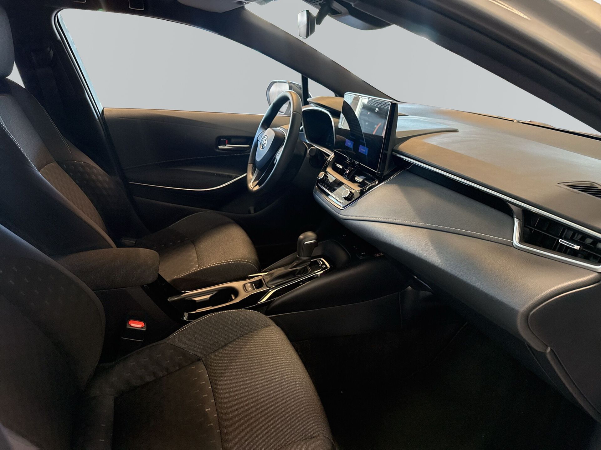 Toyota Corolla Touring Sports Hybrid 2026, bild 6/10