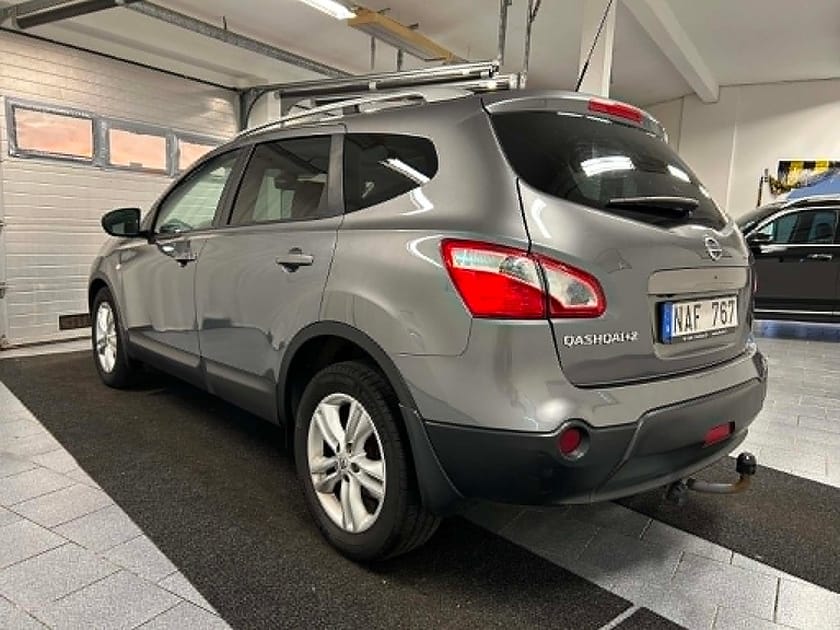 Bild 4 av Nissan Qashqai+2 1.6 dCi 130 hk 7 sits Panorama Drag Nybes Nyservad Nav