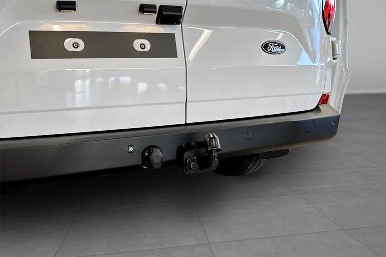 Ford E-Transit Custom 320