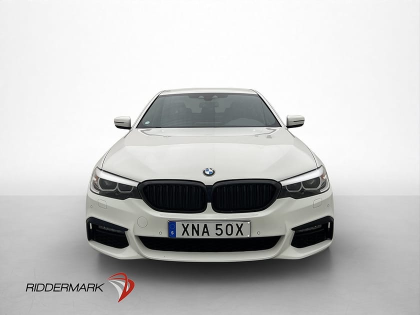 Bild 2 av BMW 530e xDrive iPerformance Sedan M Sport Skinn Hifi Kamera Drag 252hk