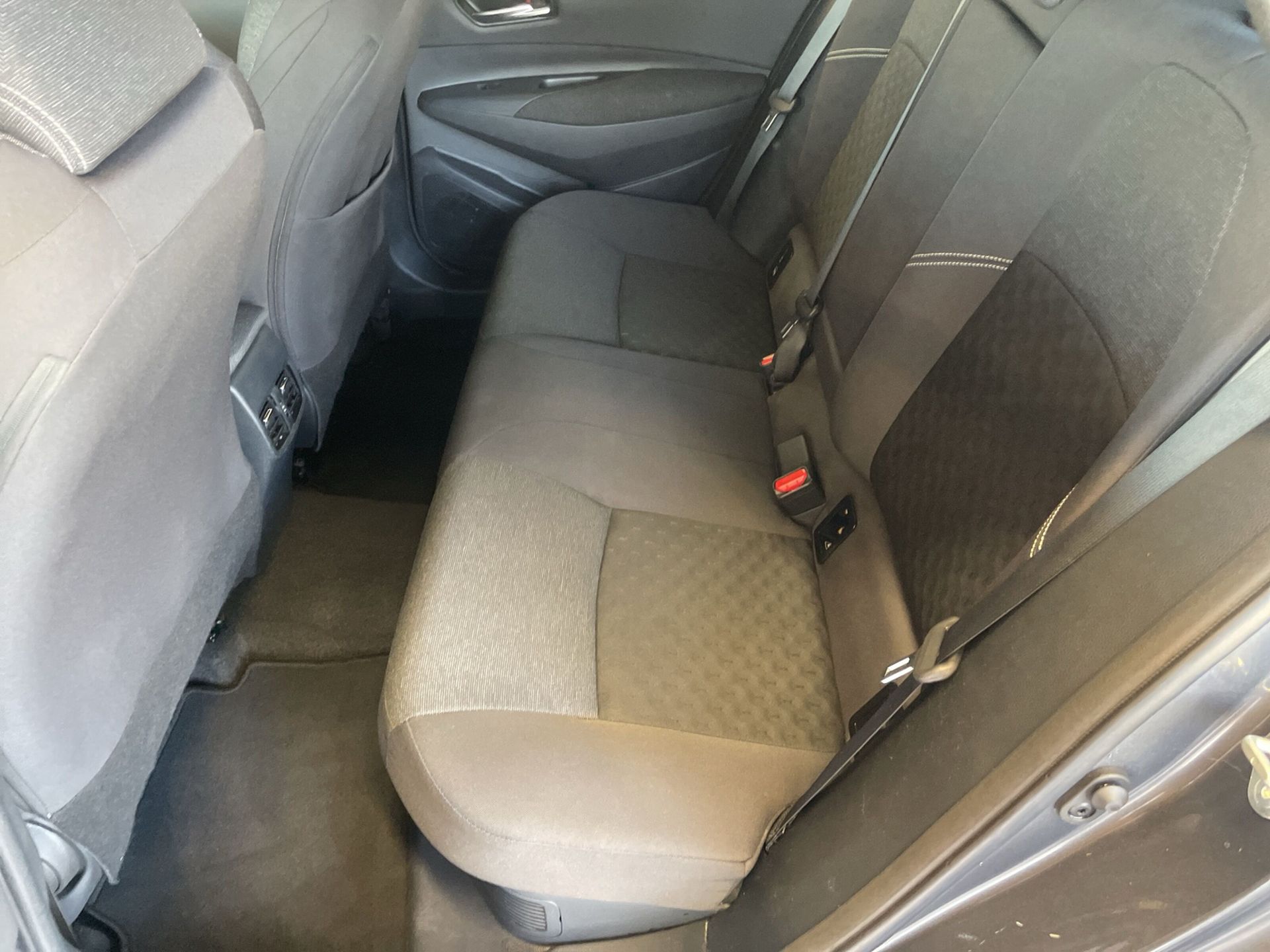 Toyota Corolla 2024, bild 7/10