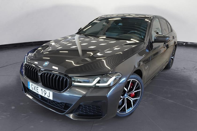 Bild 1 av BMW 545e xDrive Sedan M-Sport Pro Innov Edt DAP Drag Head-Up Leasebar