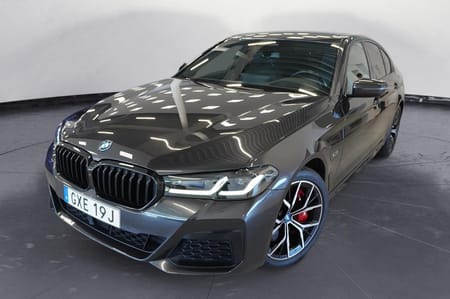 BMW 545e xDrive Sedan M-Sport Pro Innov Edt DAP Drag Head-Up Leasebar