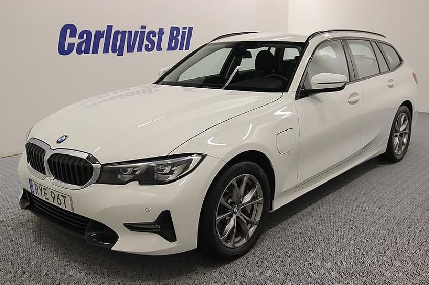 Bild 1 av BMW 330e Touring