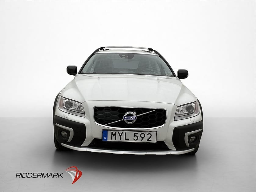 Bild 2 av Volvo XC70 D4 AWD Classic Summum VOC D-Värm Skinn Drag Navi