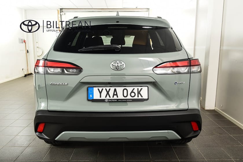 Bild 4 av Toyota Corolla Cross Hybrid 1,8 Elhybrid Style Pluspaket MOMS Drag Backkamera