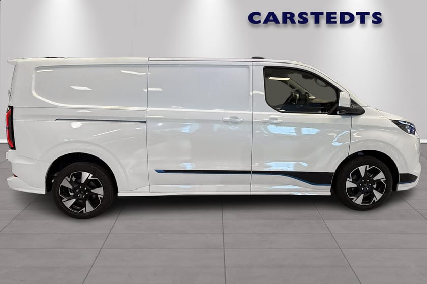 Bild 2 av Ford E-Transit Custom 340 AWD 82.5 kWh 218hk Sport