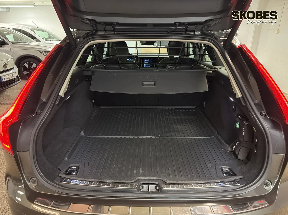 Volvo V90 Cross Country