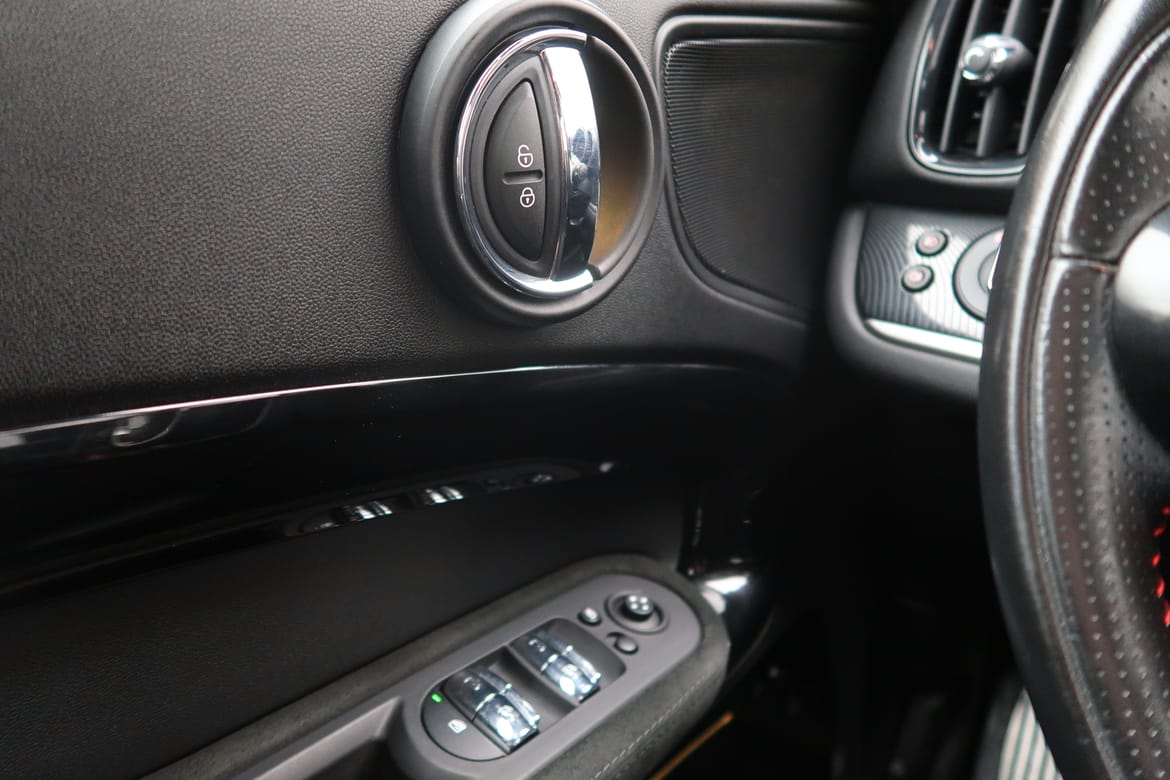 MINI Countryman 2020 - miniatyr 8