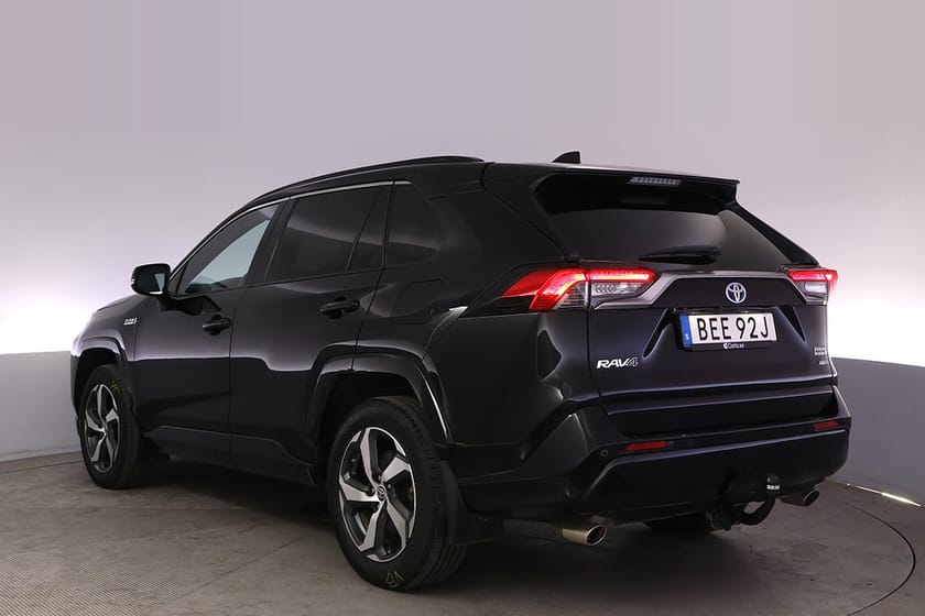 Bild 4 av Toyota RAV4 Plug-in Hybrid PHEV AWD-i Active Drag Kamera Rattvärme