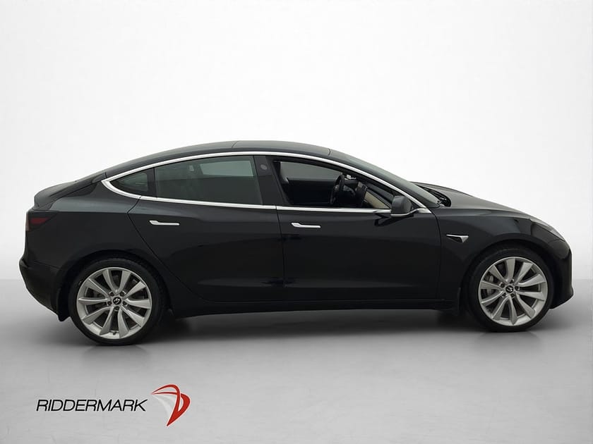 Bild 5 av Tesla Model 3 Standard Range Plus Drag Autopilot Svensksåld