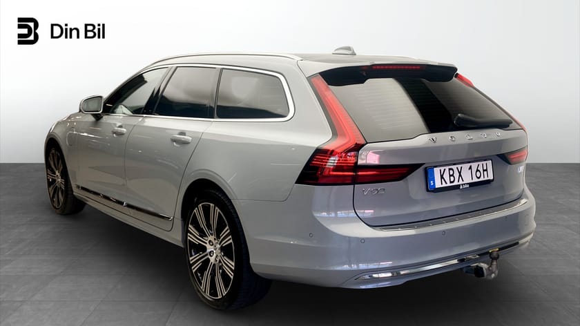 Bild 3 av Volvo V90 Recharge T6 AWD Core Dragkrok/Backamera