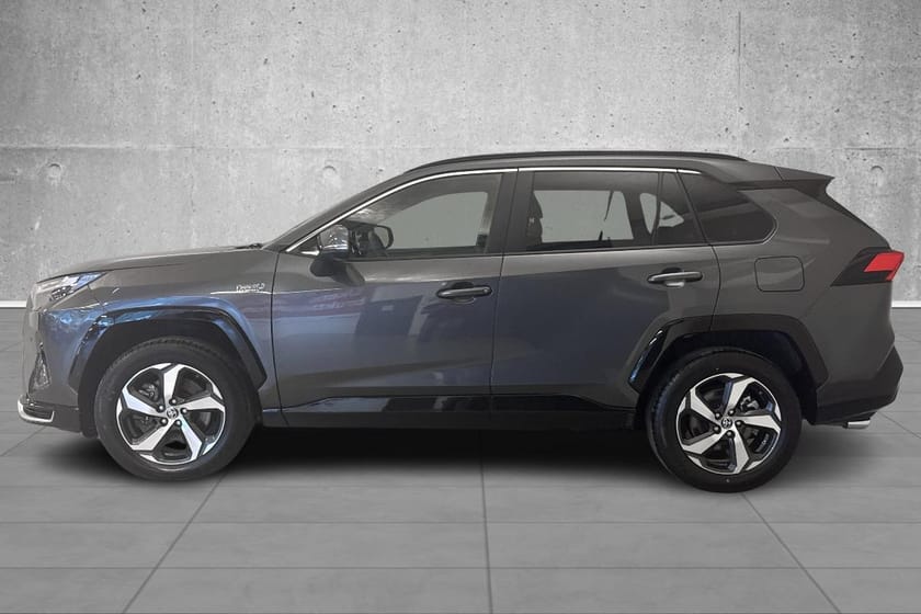 Bilde 2 av Toyota RAV4 Plug-in Hybrid Active Tech/alle servicer/WLTP 75 km/