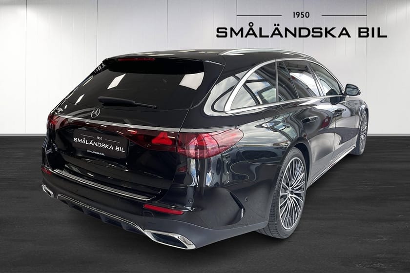 Bild 4 av Mercedes-Benz E 300 T e 9G-Tronic Euro 6