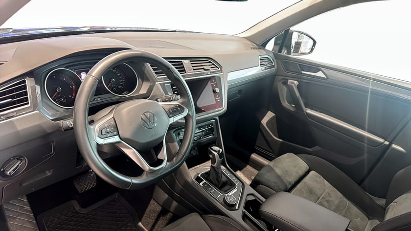 Bild 2 av Volkswagen Tiguan 2.0 TDI 150 hk 4M Drag/Värmare/Backkamera