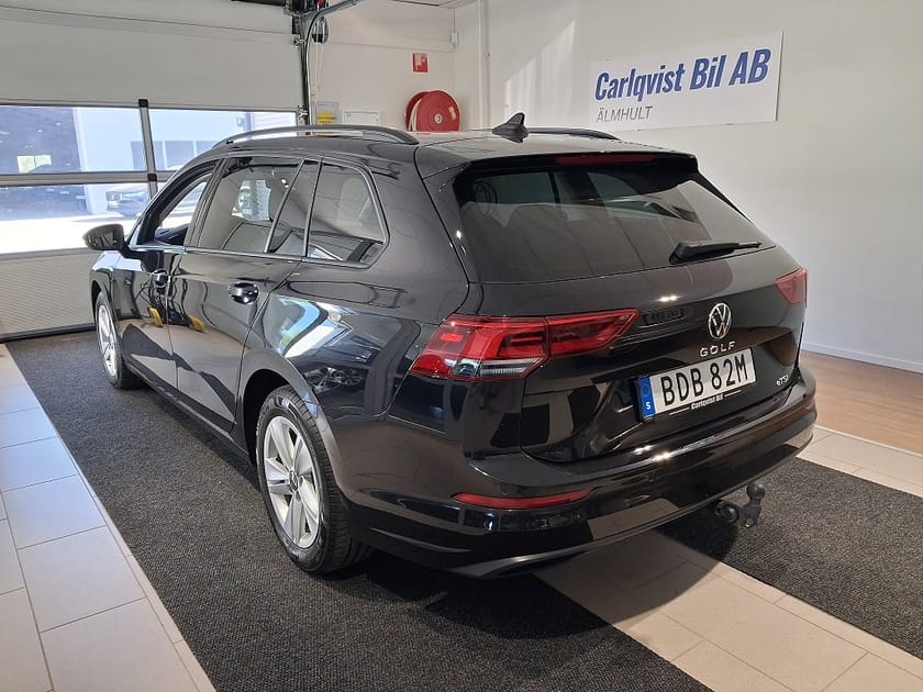 Bild 2 av Volkswagen Golf Sportscombi SPORT COMBI eTSI 131HK