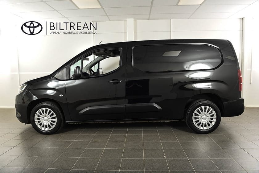 Bild 2 av Toyota ProAce City Long 1.5D Auto Comfort D-värmare Vinterhjul