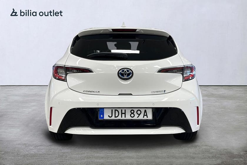 Bild 5 av Toyota Corolla Hybrid e-CVT Style 122hk Backkamera Rattvärme