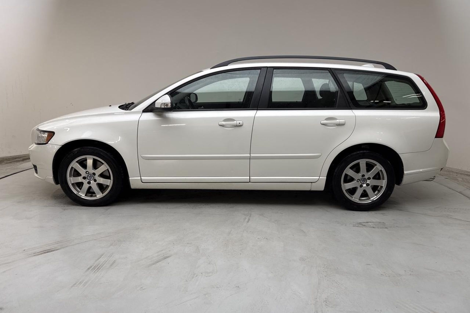 Volvo V50 D3 2011, bild 2/10