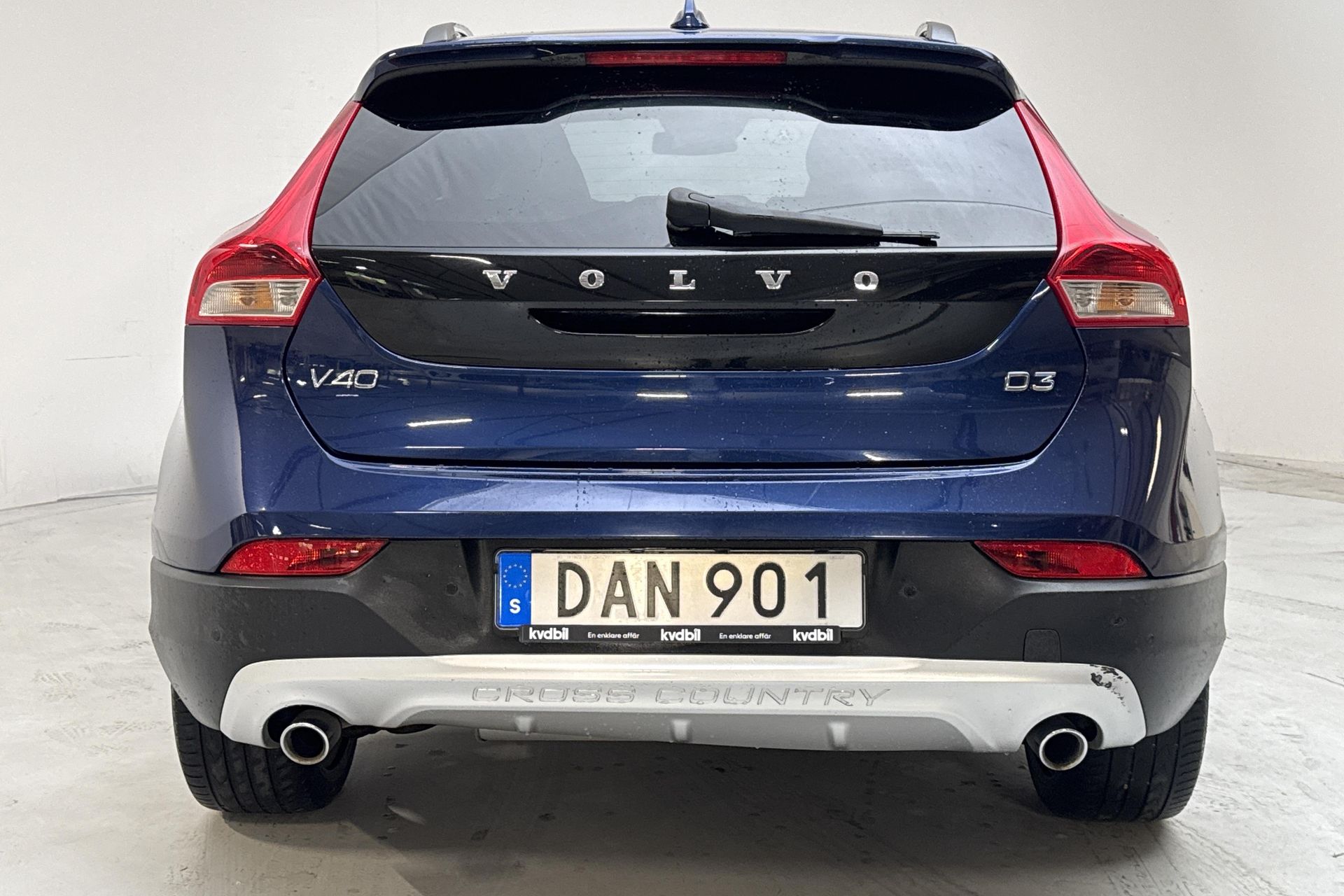 Volvo V40 Cross Country D3 2015, photo 6/10