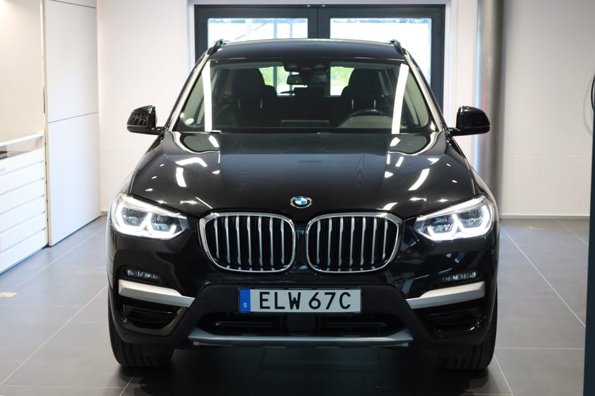 Bild 3 av BMW X3 xDrive30e xDrive 30e X-Line Adaptiv farth