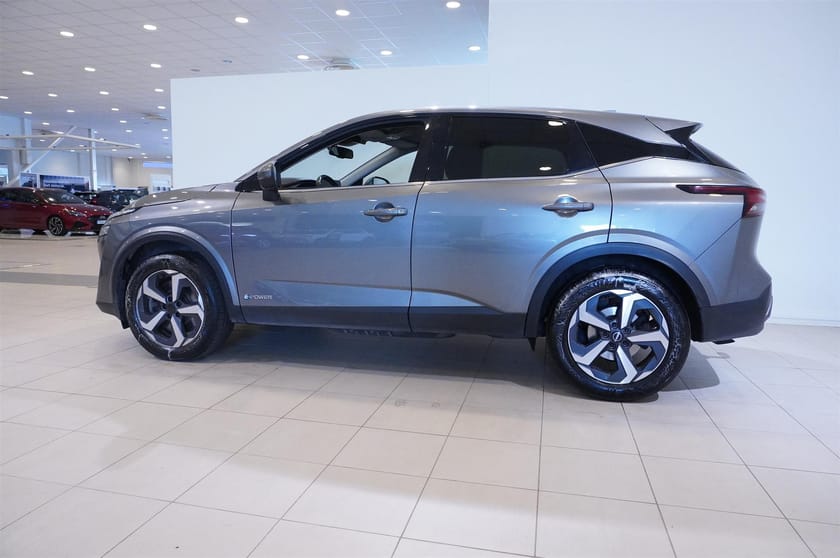 Bild 5 av Nissan Qashqai e-POWER 2WD N-Connecta Xtronic, Drag, Navi, 360 Kamera