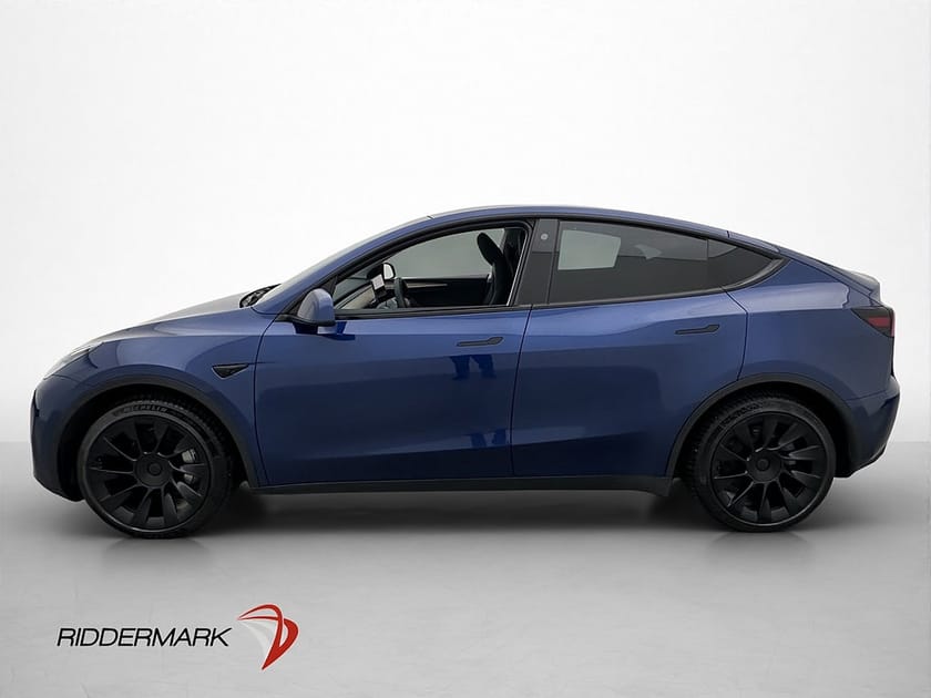 Bild 5 av Tesla Model Y Standard Range RWD MOMS Autopilot Pano 360 SV-Såld