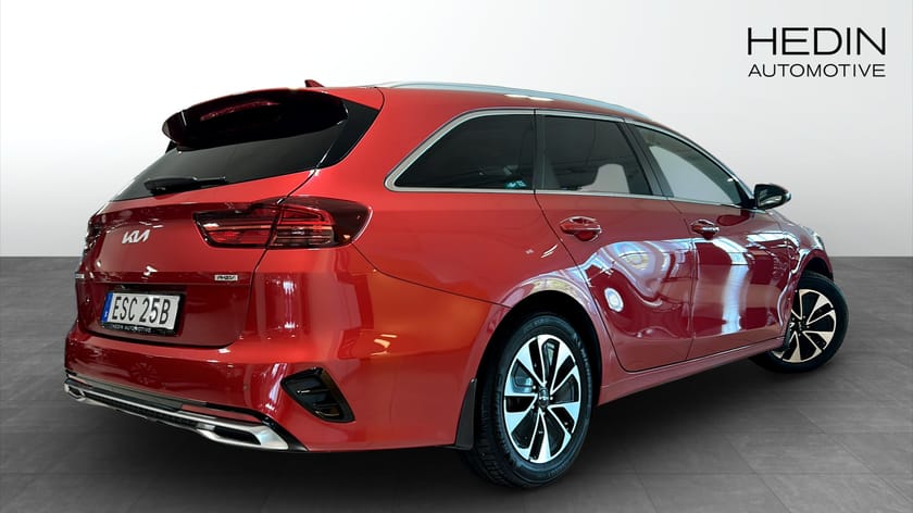 Bild 2 av Kia Ceed Sportswagon Plug-in Hybrid SW PHEV ACTION Backkamera 141HK