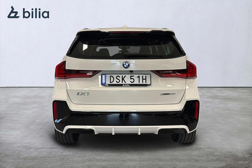 Bild 4 av BMW iX1 xDrive30 xDrive 30 M Sport Active Edition | Drag | Backkamera